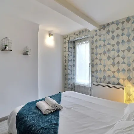 Du Pont A02 - Mon Groom Apartment