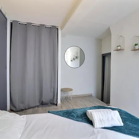 Du Pont A02 - Mon Groom Apartment *